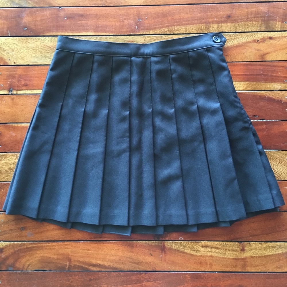 American Apparel Black Tennis Skirt